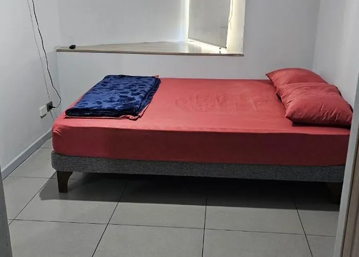 Santiago Centro, Calle Moneda, Descanso M 1-1307